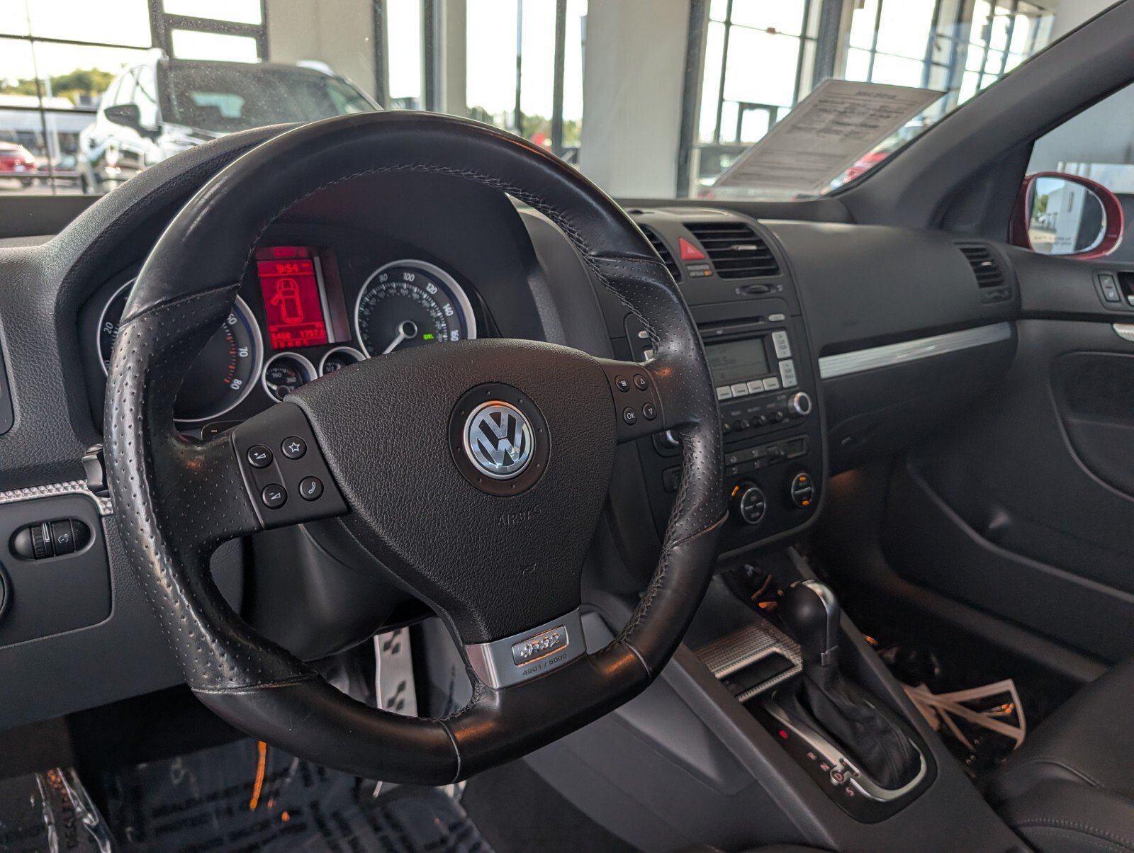 Used 2008 Volkswagen R32 AWD/4WD image 19