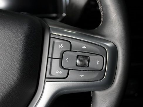 Used 2025 Chevrolet Silverado 1500 LT image 18