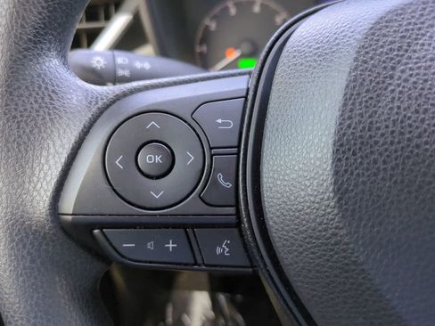 Certified 2023 Toyota Corolla LE image 22