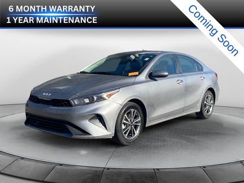 Used 2024 Kia Forte LXS image 1