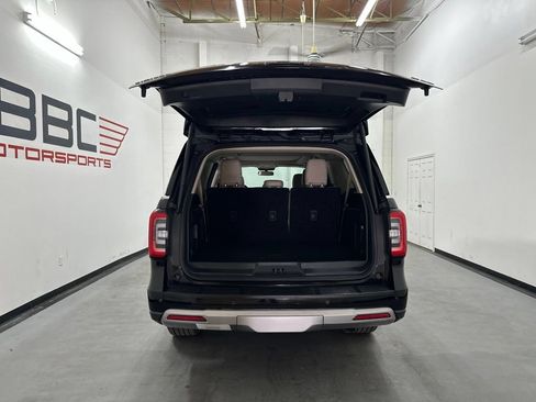 Used 2024 Ford Expedition Max Limited AWD/4WD image 24
