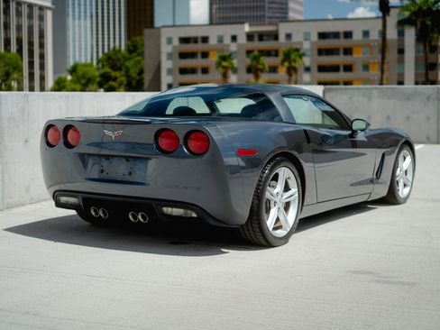 Used 2009 Chevrolet Corvette Coupe w/ Preferred Equipment Group image 29