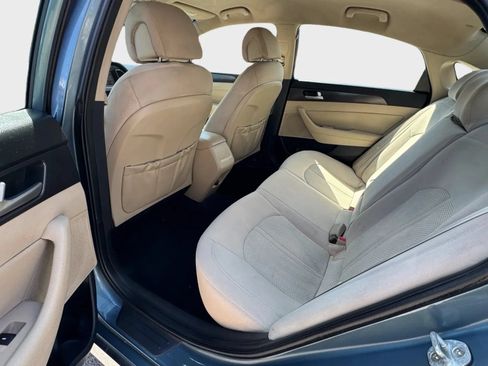 Used 2017 Hyundai Sonata Sport FWD image 10