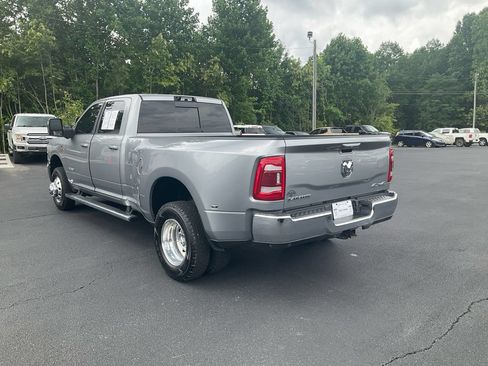Used 2024 RAM 3500 Laramie w/ Towing Technology Group AWD/4WD image 7