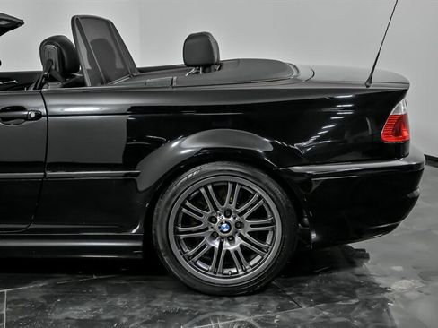 Used 2006 BMW M3 Convertible image 8