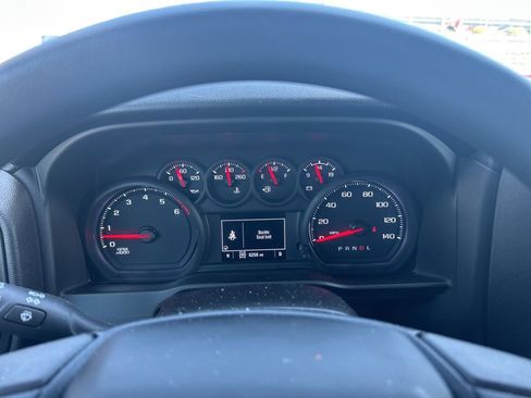 Used 2025 Chevrolet Silverado 2500 Custom w/ Custom Value Package image 3