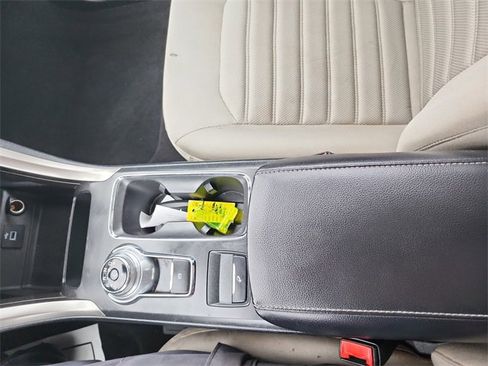 Used 2019 Ford Fusion S image 28