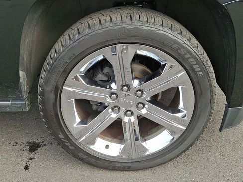 Used 2019 GMC Yukon Denali w/ Denali Ultimate Package image 8