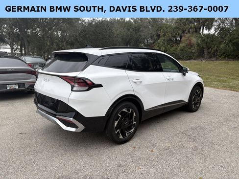 Used 2023 Kia Sportage SX image 12