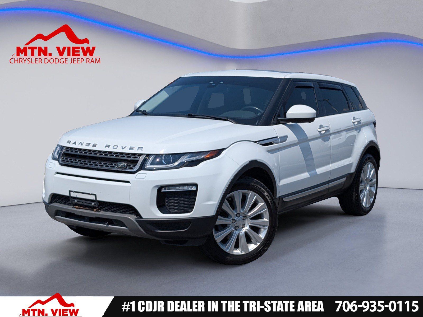 Used 2018 Land Rover Range Rover Evoque HSE AWD/4WD image 1