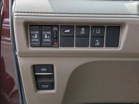 Used 2020 Honda Odyssey EX-L image 17