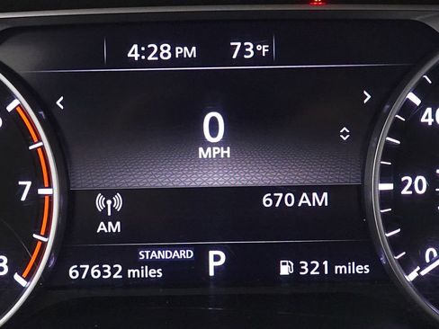 Used 2023 Nissan Rogue SV image 16