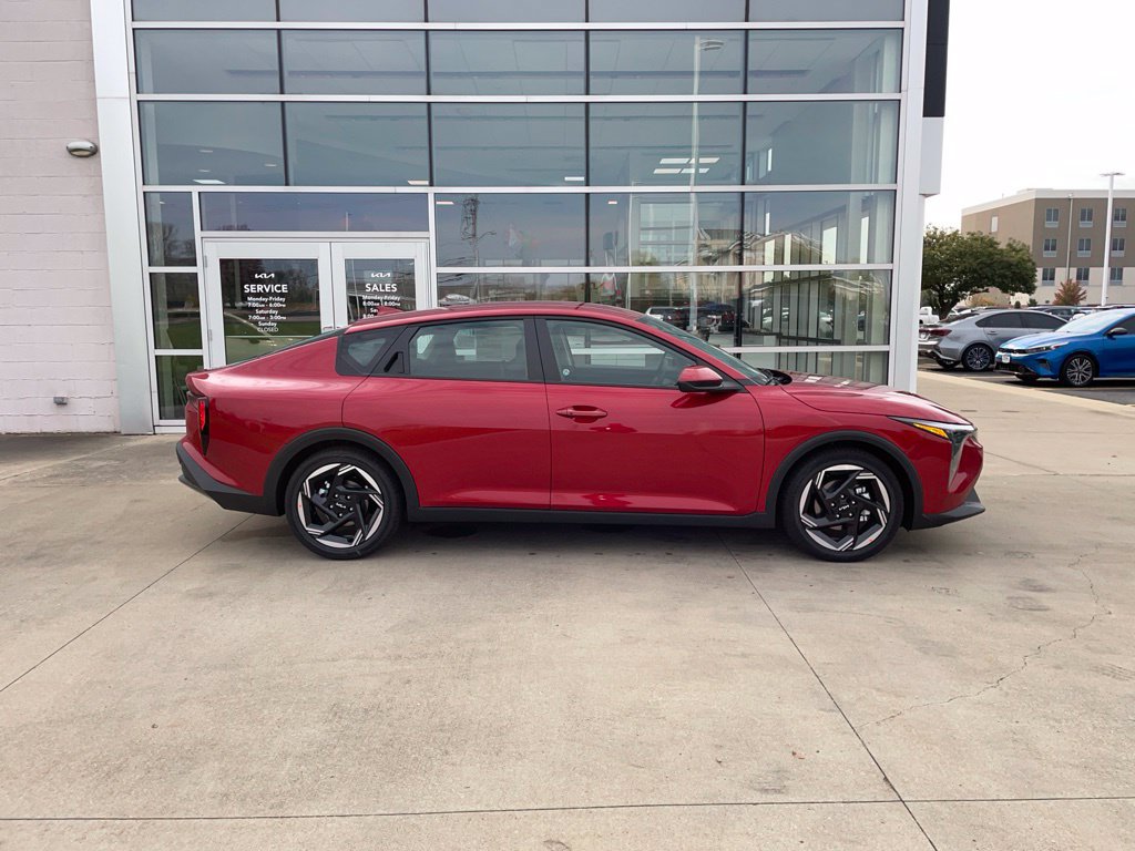 New 2026 Kia K4 EX FWD image 4