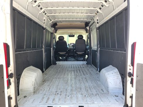 Used 2023 RAM ProMaster 2500 FWD image 10