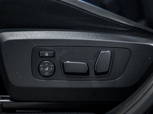 Used 2025 BMW X3 xDrive30i w/ M Sport Package image 36