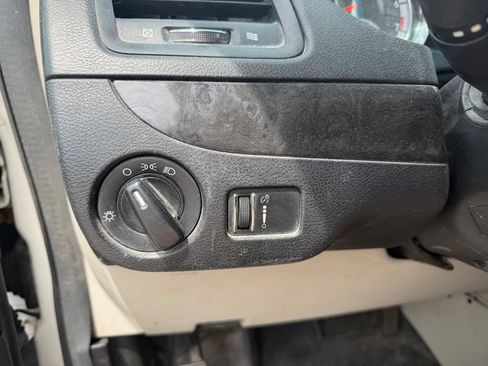 Used 2013 RAM C/V Tradesman FWD image 6