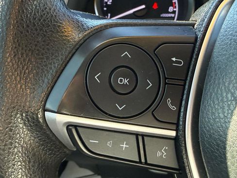 Used 2021 Toyota Camry LE FWD image 13