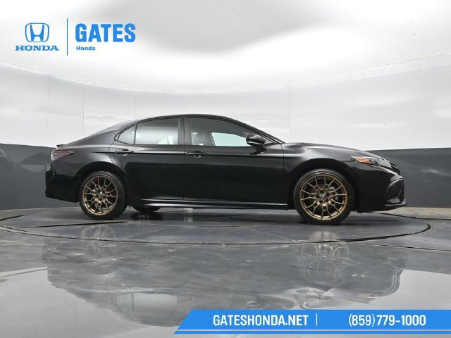 Used 2024 Toyota Camry SE w/ Convenience Package FWD image 36