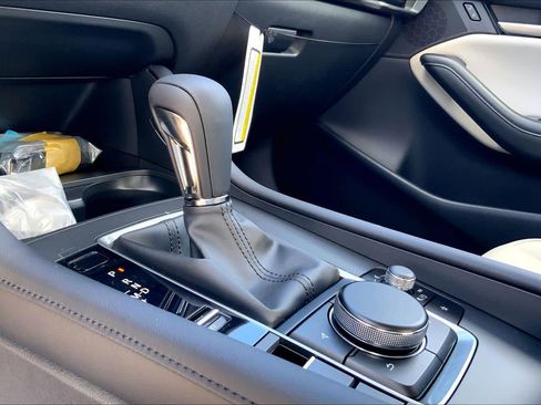 New 2026 MAZDA MAZDA3 2.5 S Sedan w/ Preferred Pkg FWD image 7