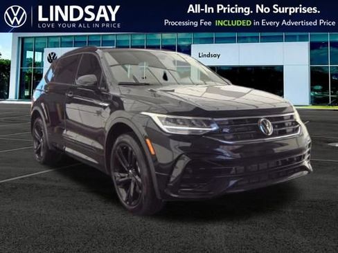 Used 2024 Volkswagen Tiguan SE R-Line AWD/4WD image 1