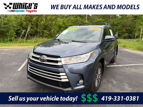 Used 2019 Toyota Highlander XLE AWD/4WD image 1