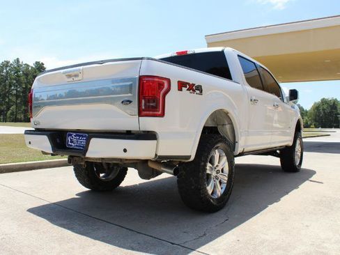Used 2017 Ford F150 Platinum w/ Equipment Group 701A Luxury AWD/4WD image 17