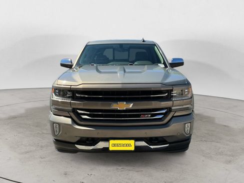 Used 2017 Chevrolet Silverado 1500 LTZ Z71 w/ LTZ Plus Package AWD/4WD image 2