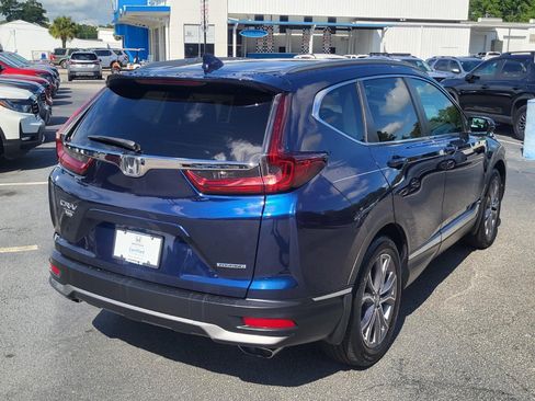 Used 2020 Honda CR-V Touring image 2