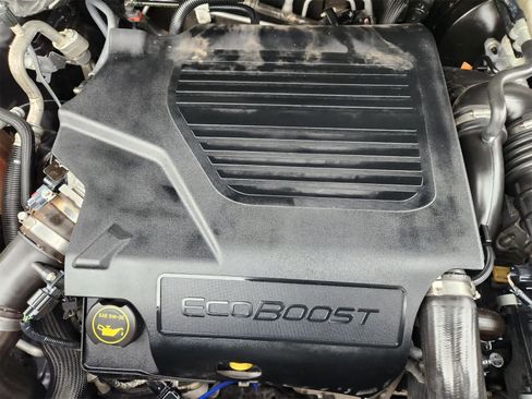 Used 2017 Ford Explorer Platinum image 32