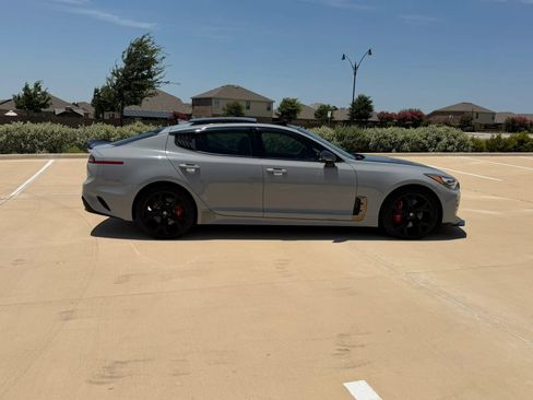 Used 2019 Kia Stinger GT2 RWD image 7