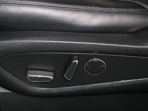 Used 2022 Lincoln Nautilus Reserve FWD image 14