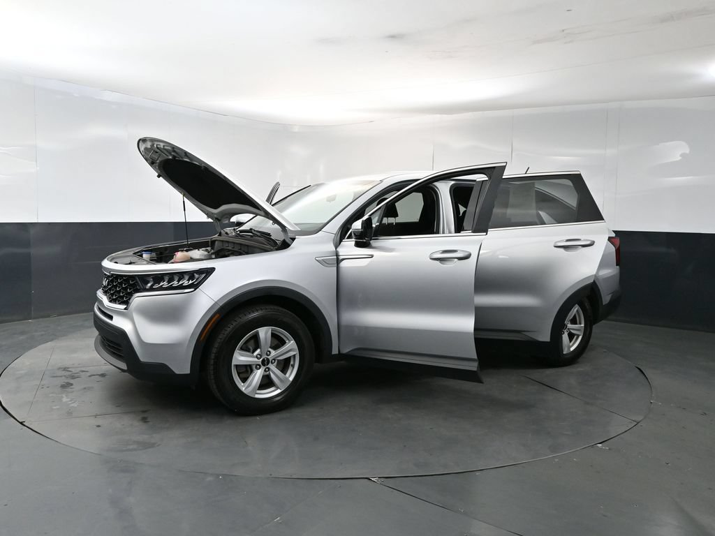 Used 2022 Kia Sorento LX FWD image 28