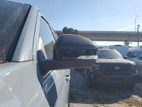 New 2025 Ford Expedition Max Platinum w/ Platinum Ultimate Package image 5