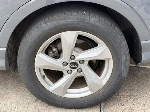 Used 2022 Audi Q3 2.0T Premium image 11