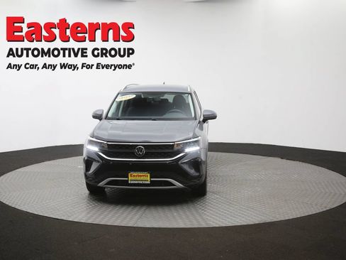 Used 2022 Volkswagen Taos SE AWD/4WD image 51