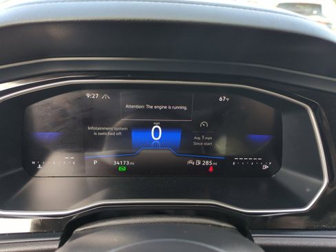 Certified 2024 Volkswagen Jetta SE image 11