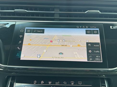 Used 2019 Audi Q8 Prestige w/ Luxury Package image 31