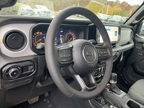 New 2026 Jeep Wrangler Sport S image 8