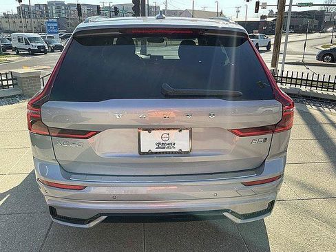 New 2026 Volvo XC60 B5 Plus w/ Protection Package Premier AWD/4WD image 9