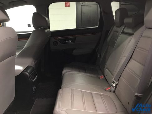 Used 2019 Honda CR-V Touring image 31