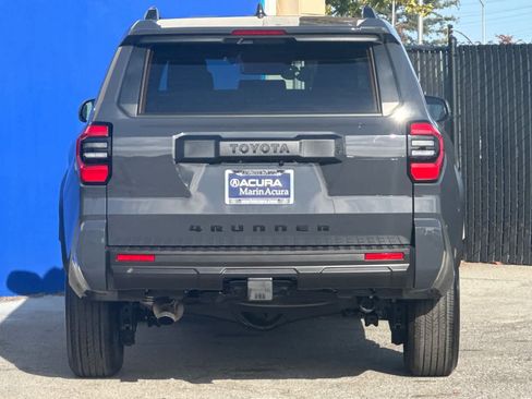 Used 2025 Toyota 4Runner SR5 image 4