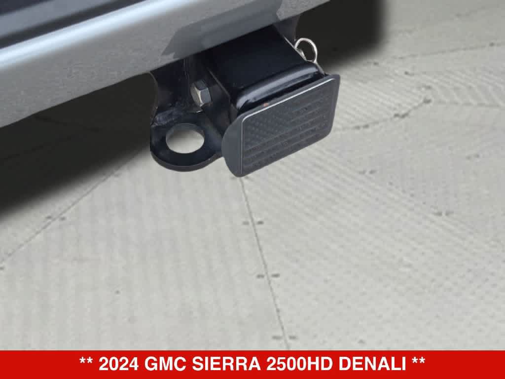 Used 2024 GMC Sierra 2500 Denali w/ Denali Reserve Package AWD/4WD image 35