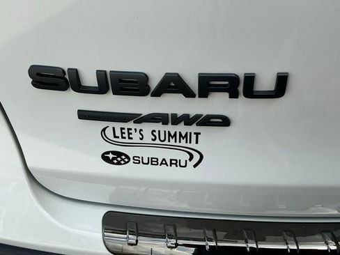 Certified 2025 Subaru Ascent Bronze Edition AWD/4WD image 5