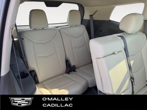 Certified 2023 Cadillac XT6 Premium Luxury w/ LPO, Floor Liner Package AWD/4WD image 13
