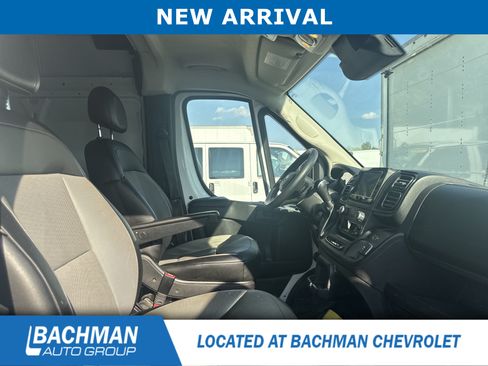 Used 2023 RAM ProMaster 2500 FWD image 9