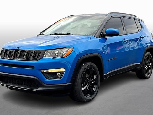 Used 2018 Jeep Compass Altitude w/ Popular Equipment Group image 1