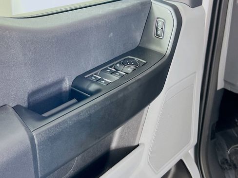 New 2026 Ford F250 XL w/ XL Chrome Package image 12