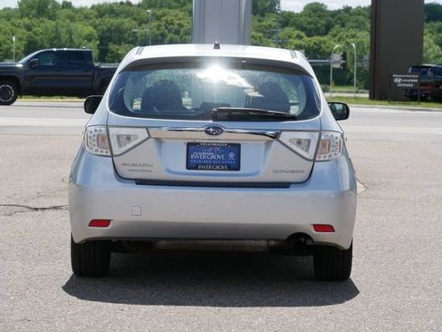 Used 2010 Subaru Impreza 2.5i Premium AWD/4WD image 6