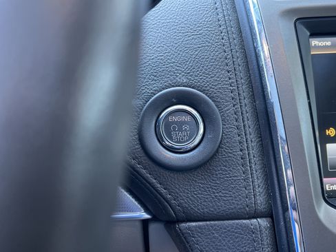 Used 2015 Lincoln MKX AWD w/ Equipment Group 102A image 20