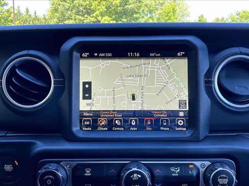 Certified 2023 Jeep Wrangler Unlimited Sahara AWD/4WD image 13